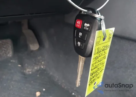 2013 Toyota Camry Se из США, поврежденный, VIN 4T1BF1FK1DU250735